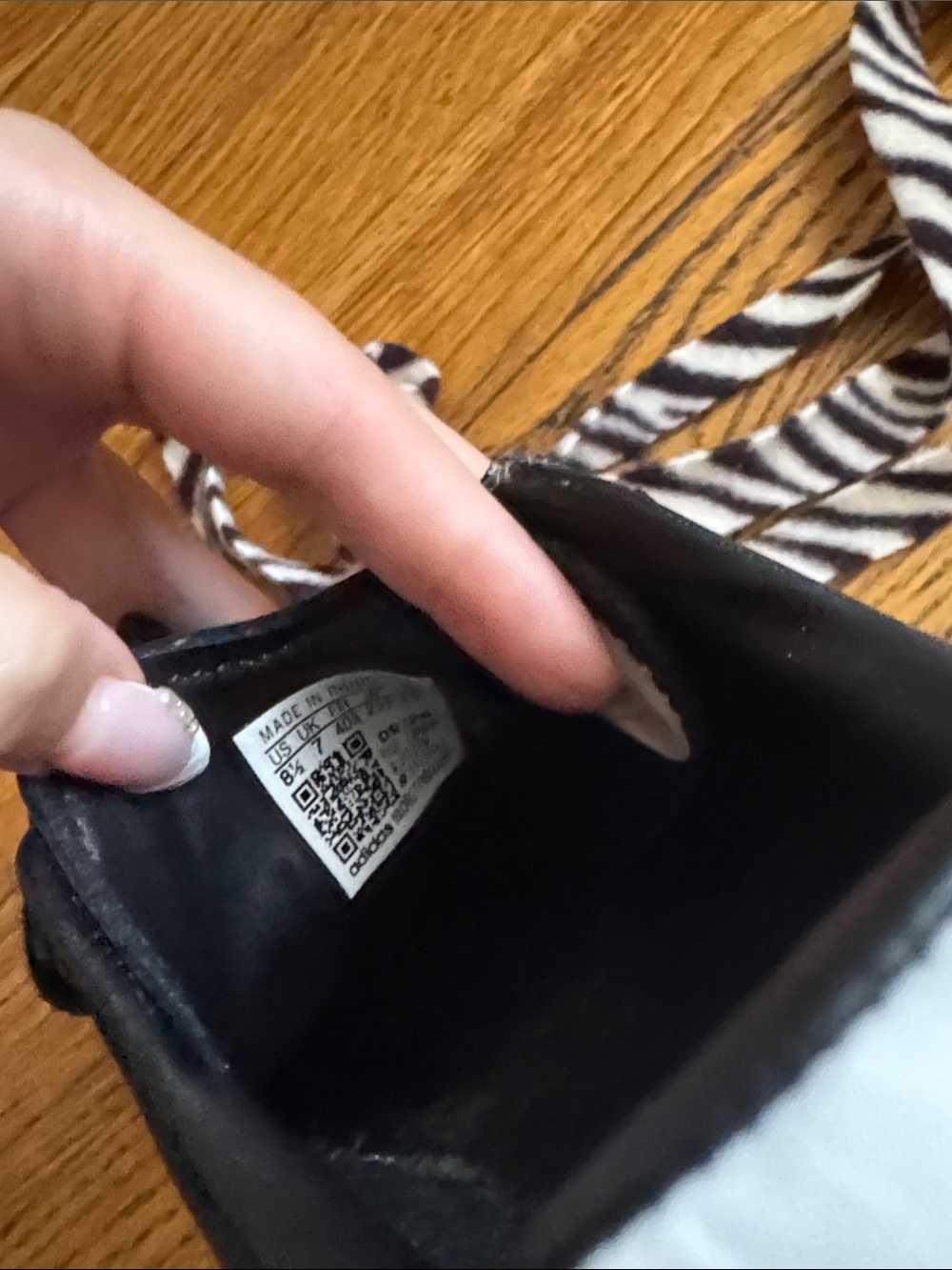 adidas Women's Sambae Shoes - Picture 6 of 7